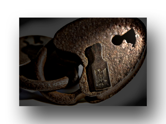 Rust on Metal "Very Old Locks"