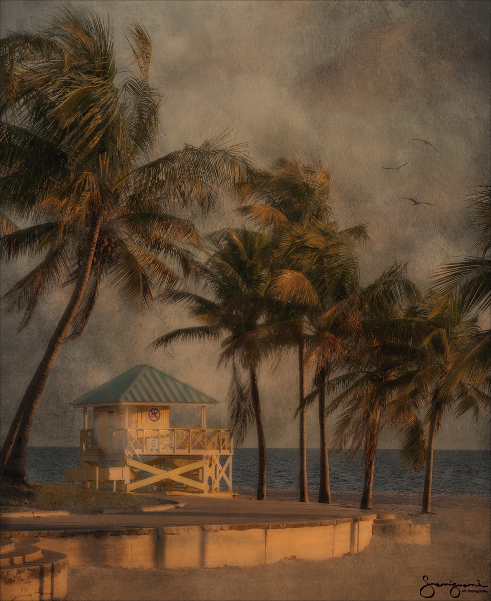 Key Biscayne Lifeguard House #2 at Sunrise, Miami