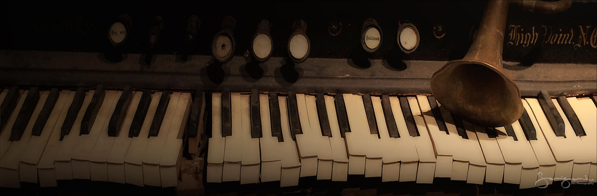 Broken Piano Keys-
Mass MOCA Museum